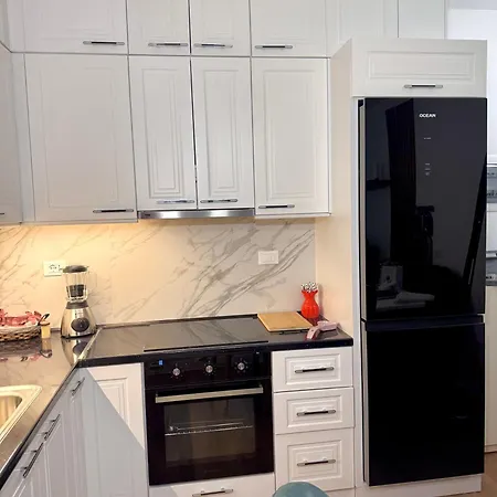 View Royal 2 Bedrooms Panoramic Balcony Appartement *