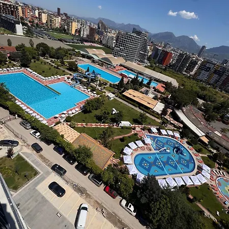 View Royal 2 Bedrooms Panoramic Balcony Appartement Tirana