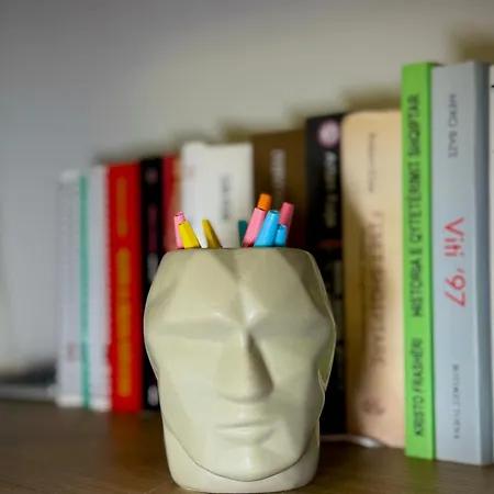 View Royal 2 Bedrooms Panoramic Balcony شقة تيرانا