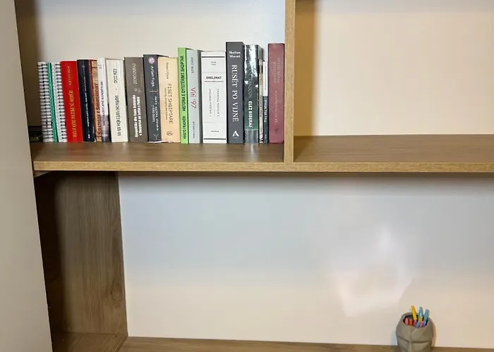 شقة View Royal 2 Bedrooms Panoramic Balcony تيرانا